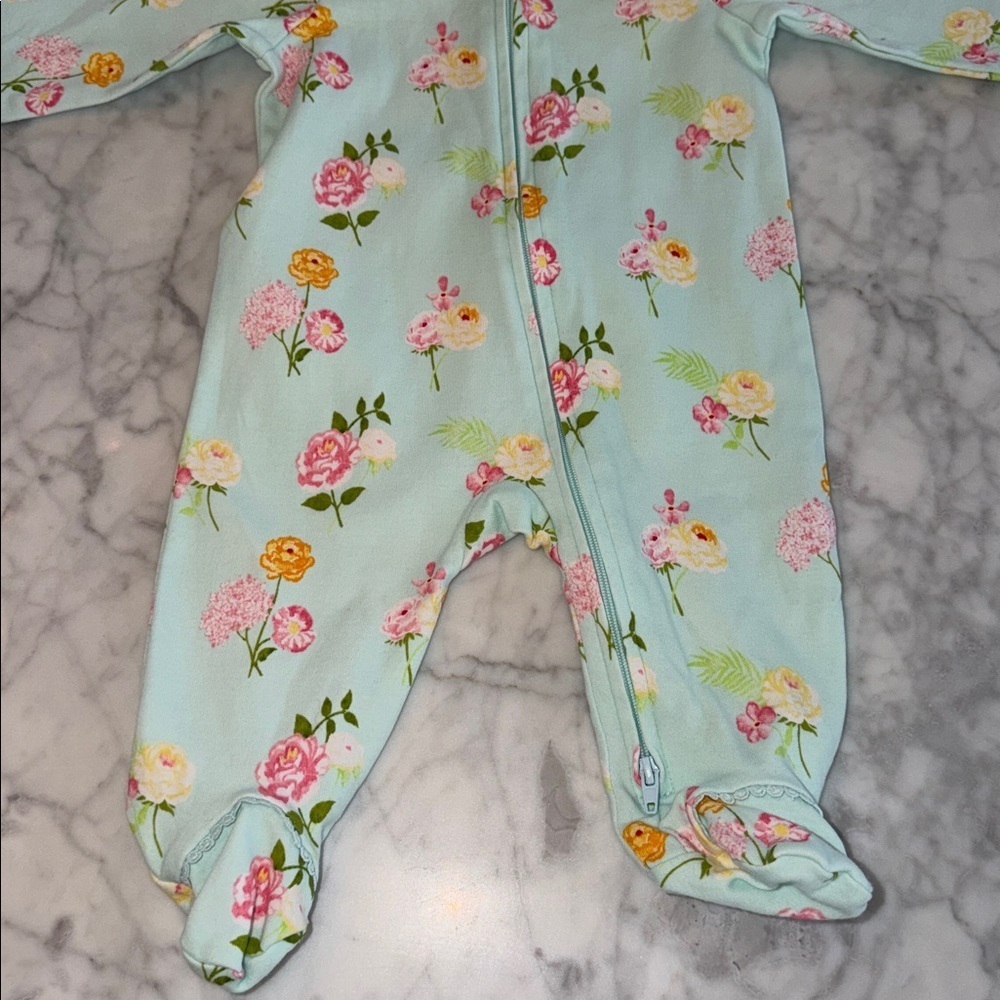 Little Me Floral Ruffle Footie 3M - Picture 4 of 7